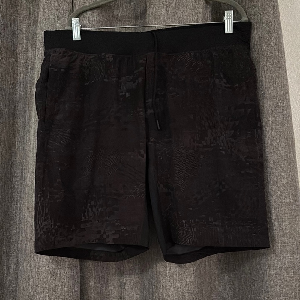 Lululemon Black Patterned Shorts